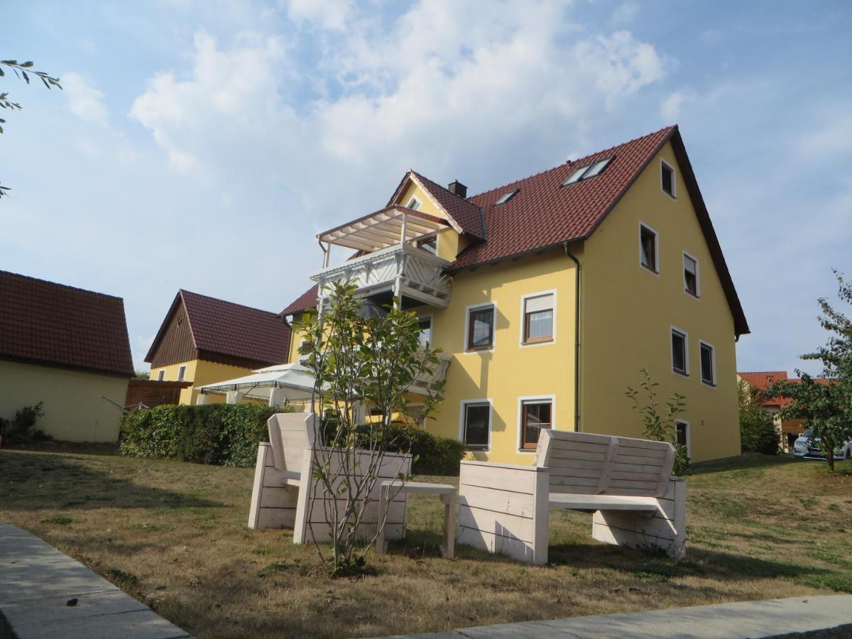 Pension-Gaestehaus Kueblboeck Neualbenreuth Exterior photo